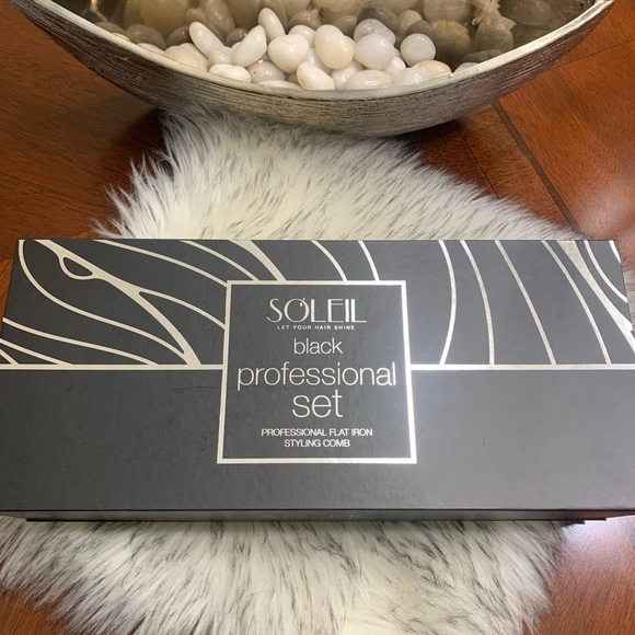 soleil Other - Soleil profesional set flat iron and stilyng comb dryer negotiable